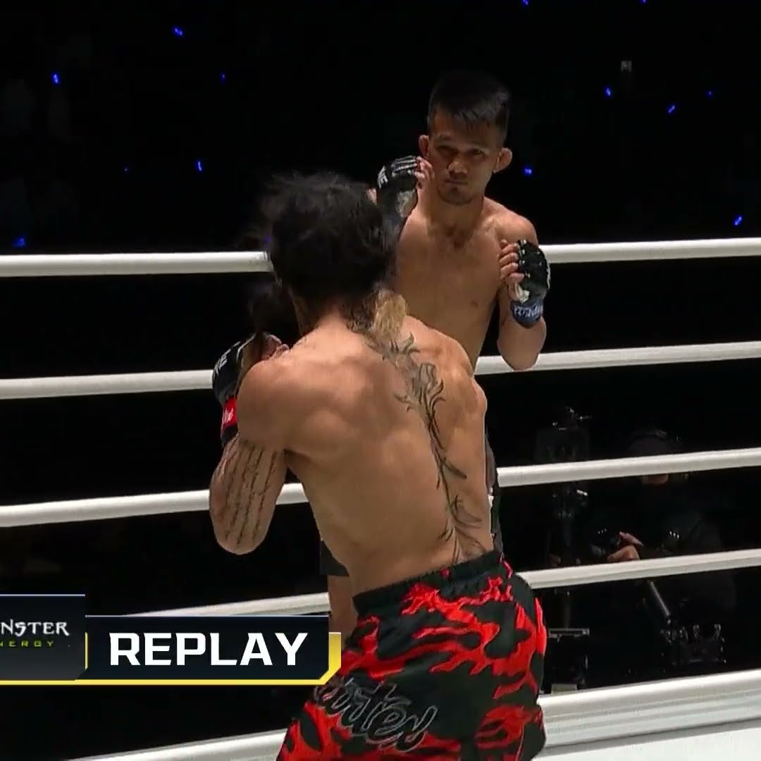 BULLSEYE ? Enkh-Orgil Baatarkhuu lands the spinning wheel kick!