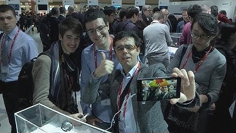 Technology enthusiasts flock to mobile phone congress in Spain