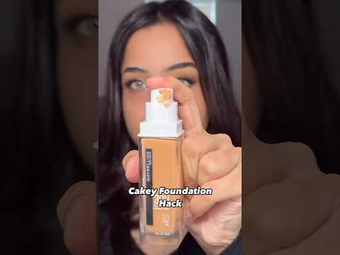 Cakey Makeup Hack💫 #makeup #makeuphacks #foundation #foundationhack #sweatproofmakeup #shorts #fyp