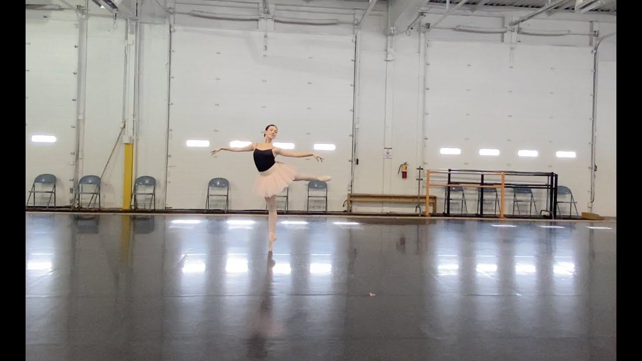 Lily Cole - Aurora Act 2 Variation