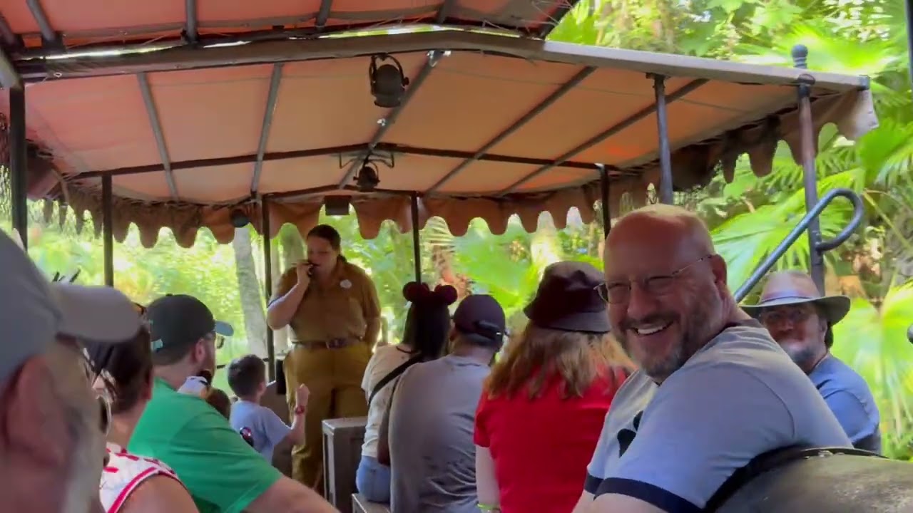Magic kingdom-jungle cruise