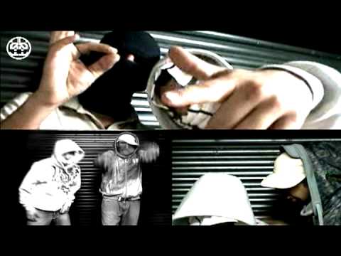 XINO BAZΩ ΥΠΟΓΡΑΦΗ Video Clip TOMAHOK 