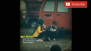 Status WA Romantis!!! Kebersamaan mencari rezeki