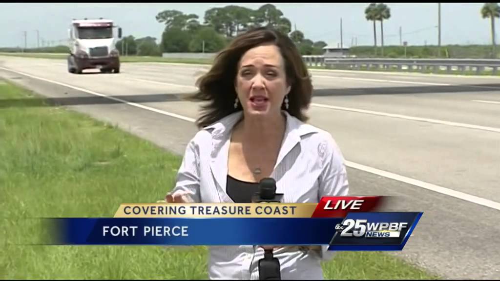 Tractortrailer strikes, kills pedestrian in Fort Pierce YouTube