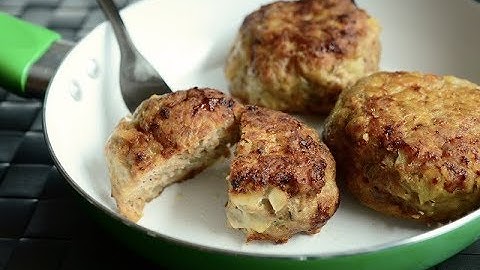 How to Make German Hamburgers - Buletten, Frikadellen, German meatballs - The German Cooking Channel