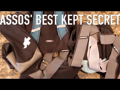 Video: Recenze dresu a šortek Assos Campionissimo