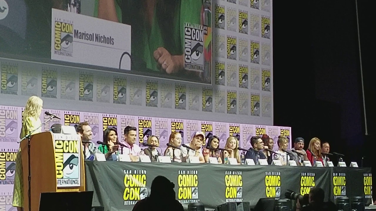 Riverdale - SDCC Panel Clip - Majestic Entertainment News Coverage