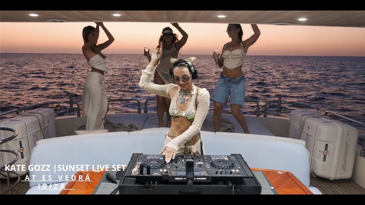 ⁣KATE GOZZ | ES VEDRÁ, IBIZA LIVE SET | Afro House Sunset