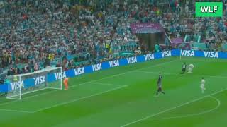 Leo Messi outrageous run against the best defender of the tournament