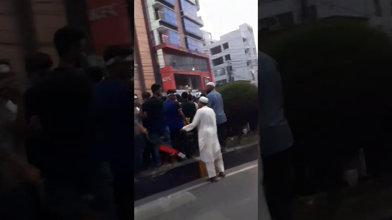 খুলনা KFC হামলা.... 