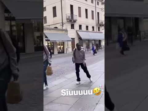 The jump🤣