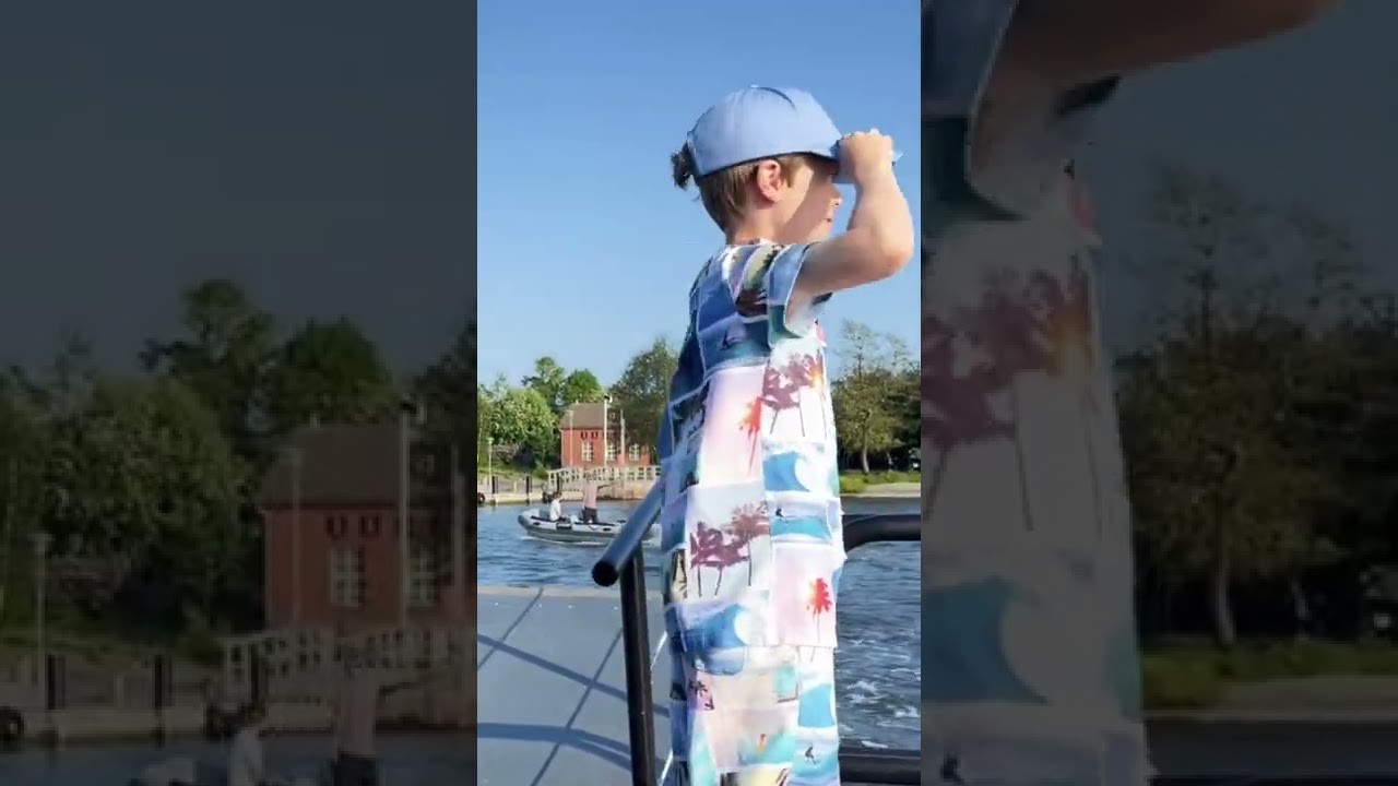 Kids fun at sea. Awesome boat! 