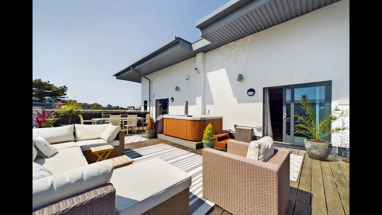 The Reef - A stunning Penthouse with huge outside spaces and 2300 Sq ...