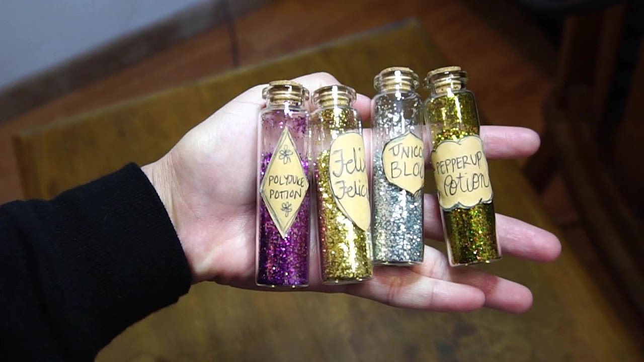 Potion Bottle Ornaments  Harry potter potions, Harry potter