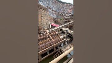 Stop Downtime! Ultra-Durable Panels Last 10x Longer. #ironbeneficiation #vibratingscreen #mining