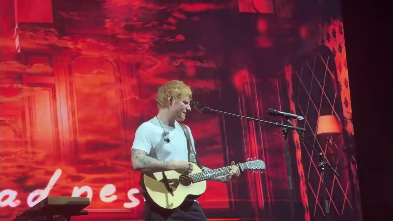 Old Phone - Ed Sheeran - Liverpool Big Weekend 24/05/25 Old Phone - Ed Sheeran - Liverpool Big Weekend 24/05/25