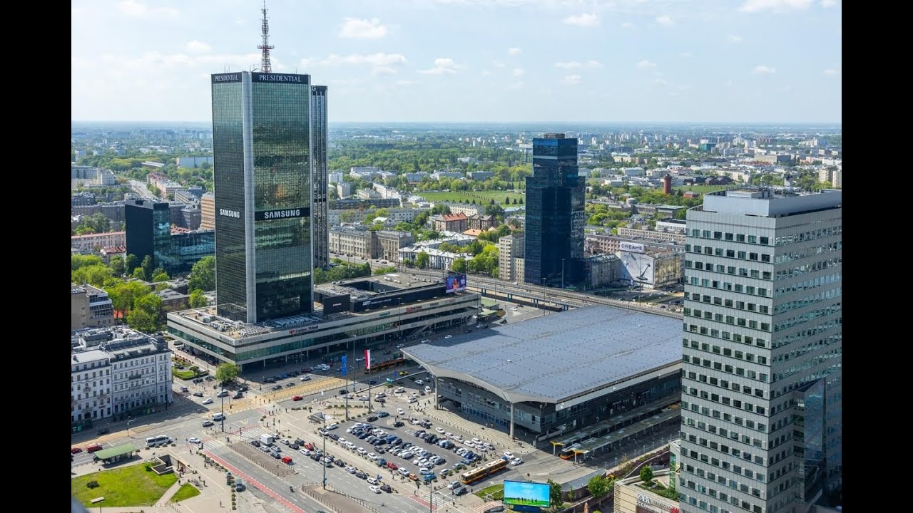 Warszawa Centralna: Historia Najnowocześniejszego Dworca PRL. Od Projektu do Modernizacji