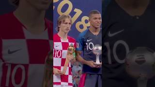 Kylian Mbappe Song É É