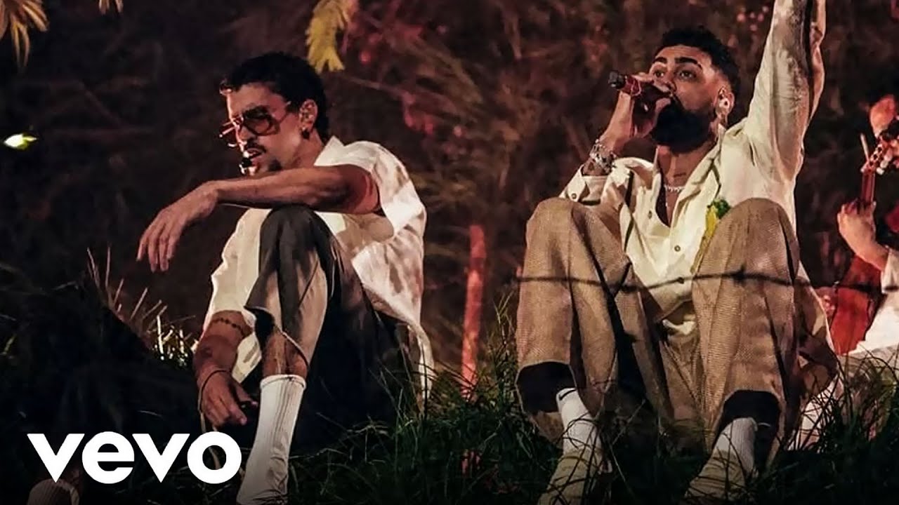 BAD BUNNY, Jay Wheeler - TURiSTA (En Vivo) | Choliseo Puerto Rico