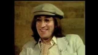 John Lennon  meets Paul McCartney