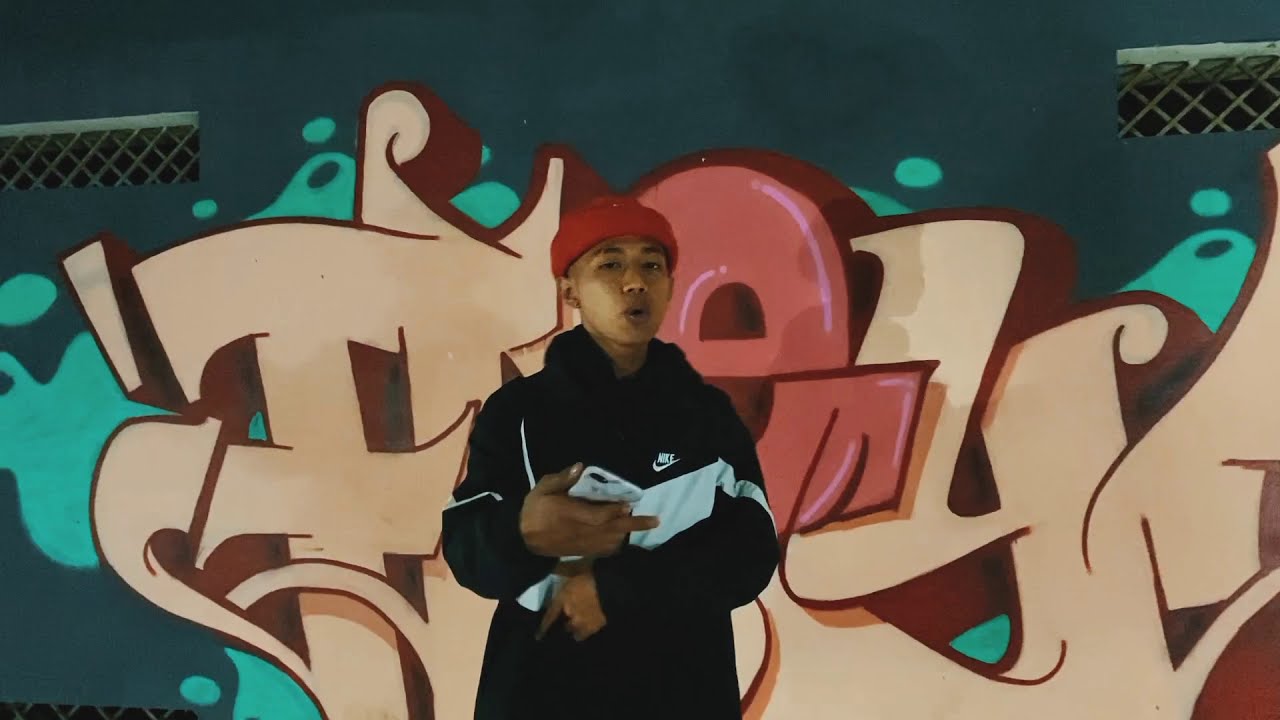 Freestyle . DRADE (Official music video)