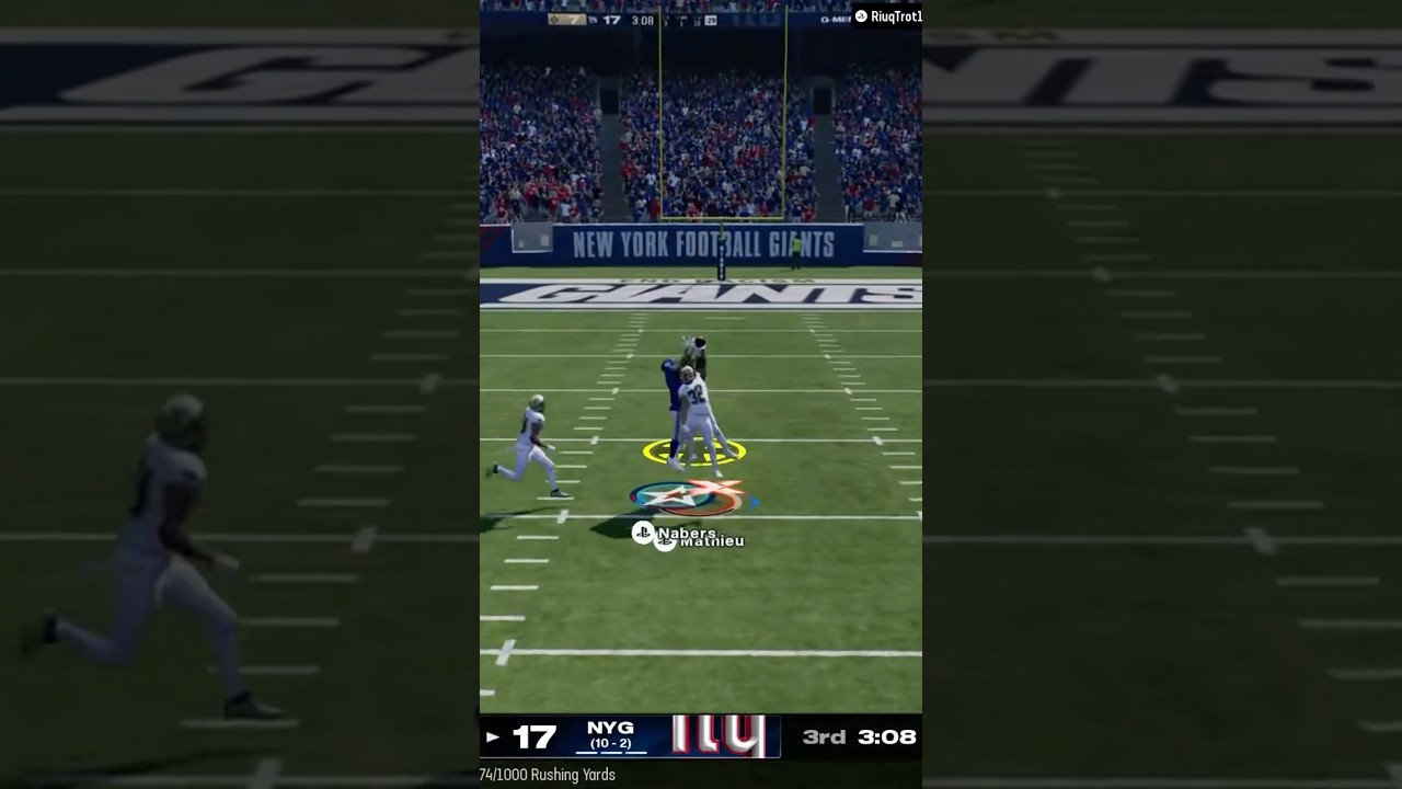 The Best one handed int you’ve seen this year!!! 🙋🏾‍♂️