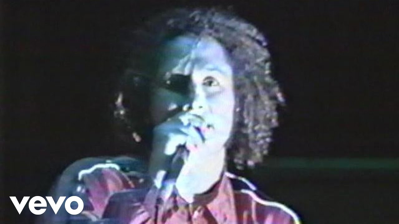 Rage Against The Machine - Vietnow (Live) - YouTube