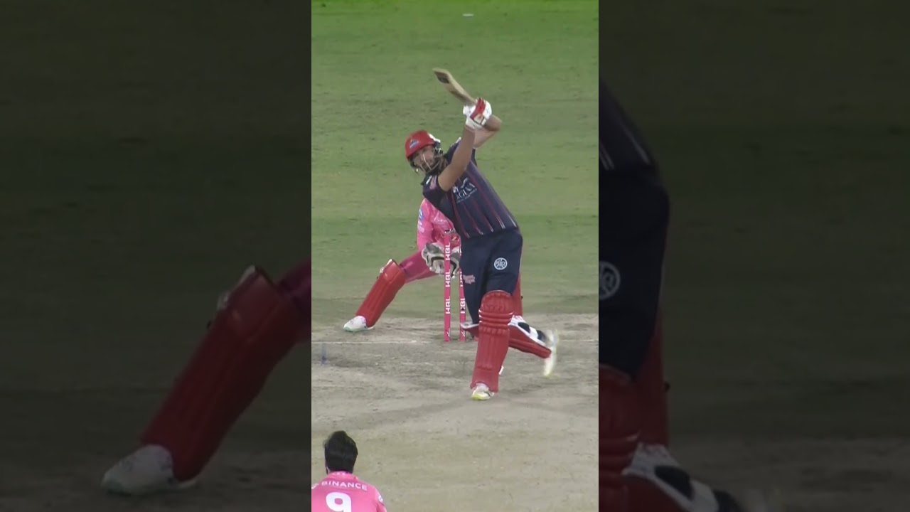 Irfan Niazi arrives in style! 