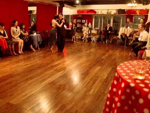 Tango Salon : Hugo Mastrolorenzo & Chizuko Kuwamoto Music: Junto a Corazon