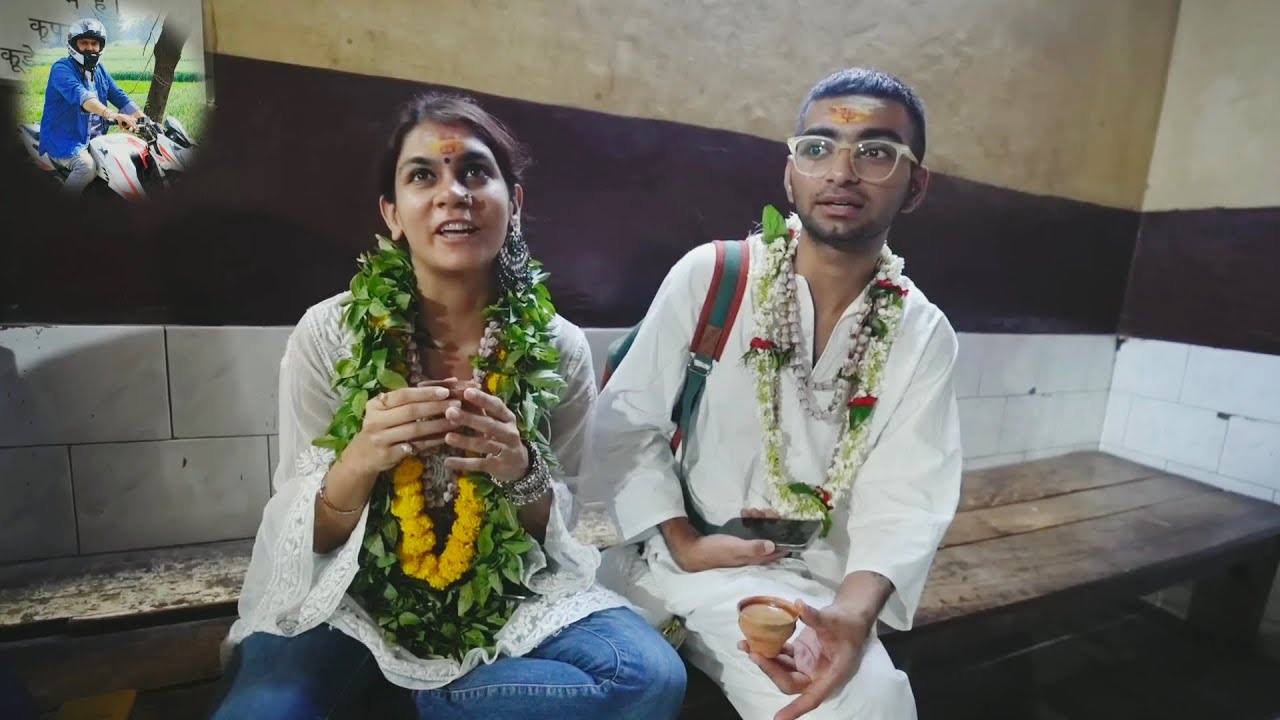 Laxmi Chai Wala | Varanasi Most Famous Malai Toast & White Butter Toast | Street Food India