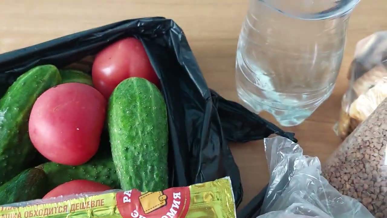 РАСПАКОВКА ЕДЫ, КОТОРУЮ ДАЛА СЕСТРА / ОБЗОР / 