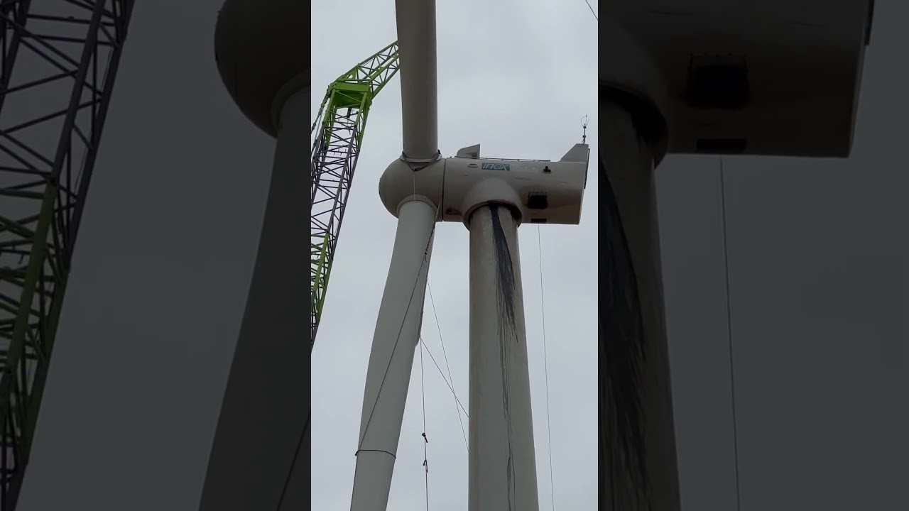 Wind turbines Pawan chakki 