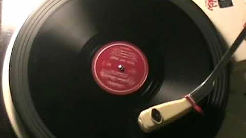 PRATT CITY BLUES by Bertha 'Chippie' Hill and Loui...