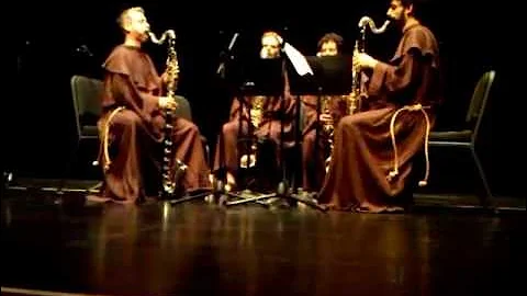 Danse Macabre for four bass clarinets: Edmund Well...