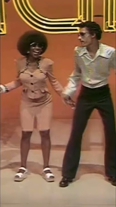 can we all just boogie again? 🪩🕺 #soultrain #1970s #disco #70smusic #1970s #70sfashion #dance