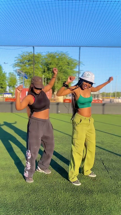 Casper Nyovest and his wife inspired this dance 🔥🔥🔥