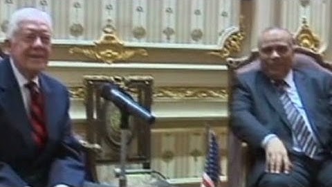 Carter: Egypt needs strong statement from U.S.