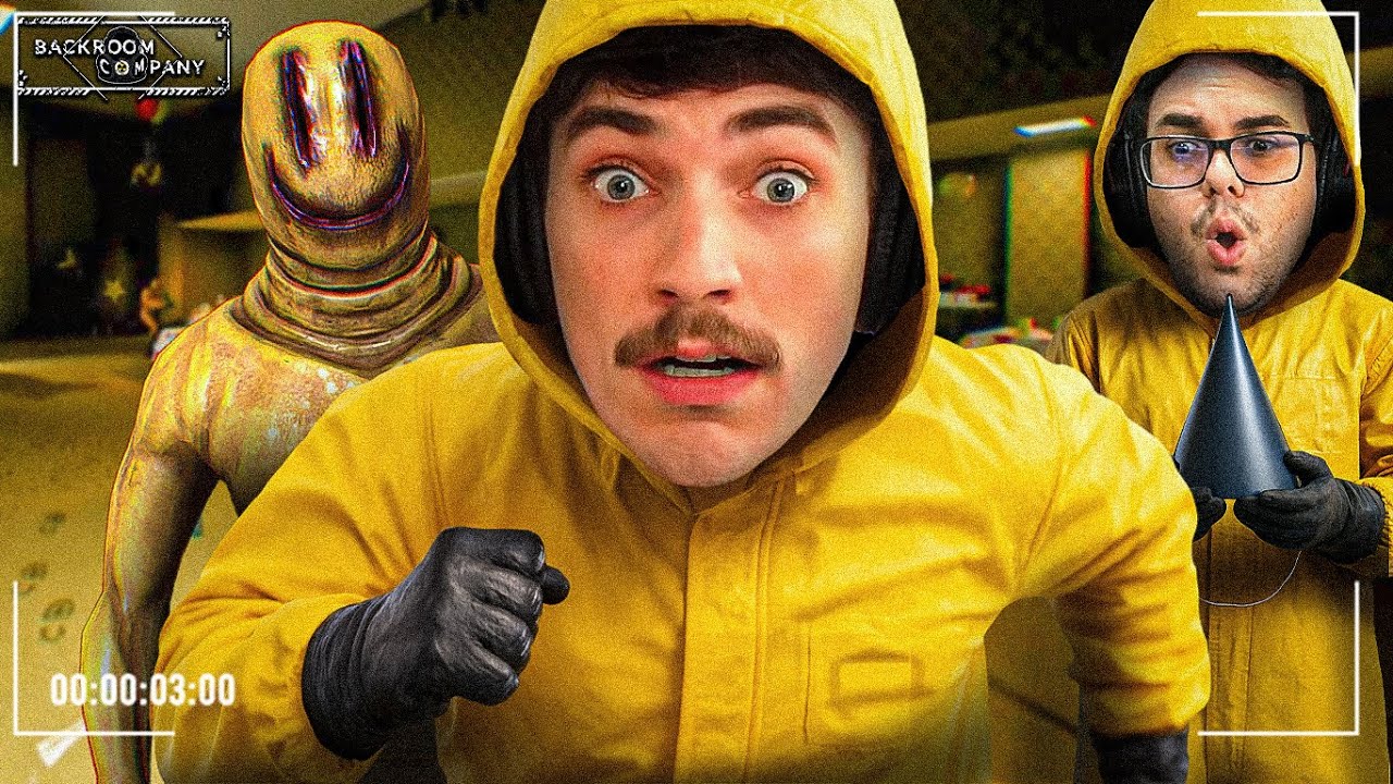 O MELHOR JOGO DE BACKROOMS COM OS COLEGAS | Backroom Company