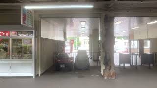 キハ183系　特急大雪　網走駅でドアが閉まる瞬間　車内デッキから撮影