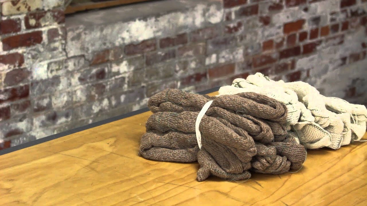 How It's Made: U.S. Alpaca Wristwarmer - YouTube