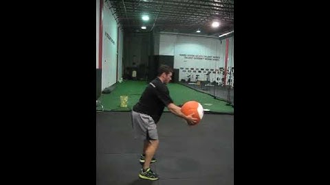 CresseySportsPerformance.com: Double Clutch Overhead Medicine Ball Stomp