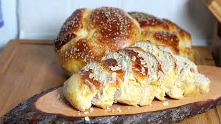 Sweet & Fluffy Greek Tsoureki without mixer: The Easter Bread You Need to Try!