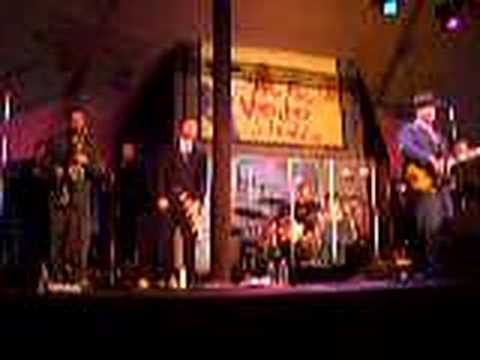 Big Bad Voodoo Daddy - Mambo Swing