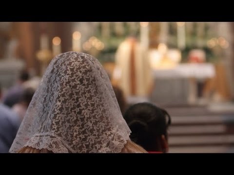 É permitido o uso do véu na Igreja?