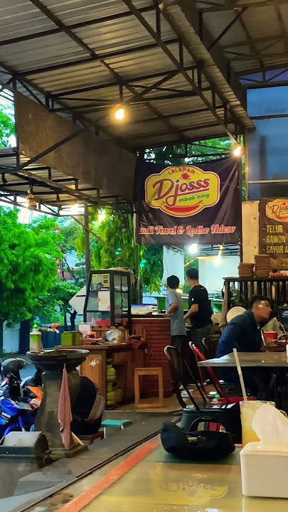 Ternyata ini salah satu yang bikin usaha warung makan tetap ramai. #dailyvlog #inspirasi #bisnis