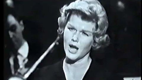 Otto Harbach, Martha Wright--Smoke Gets In Your Ey...