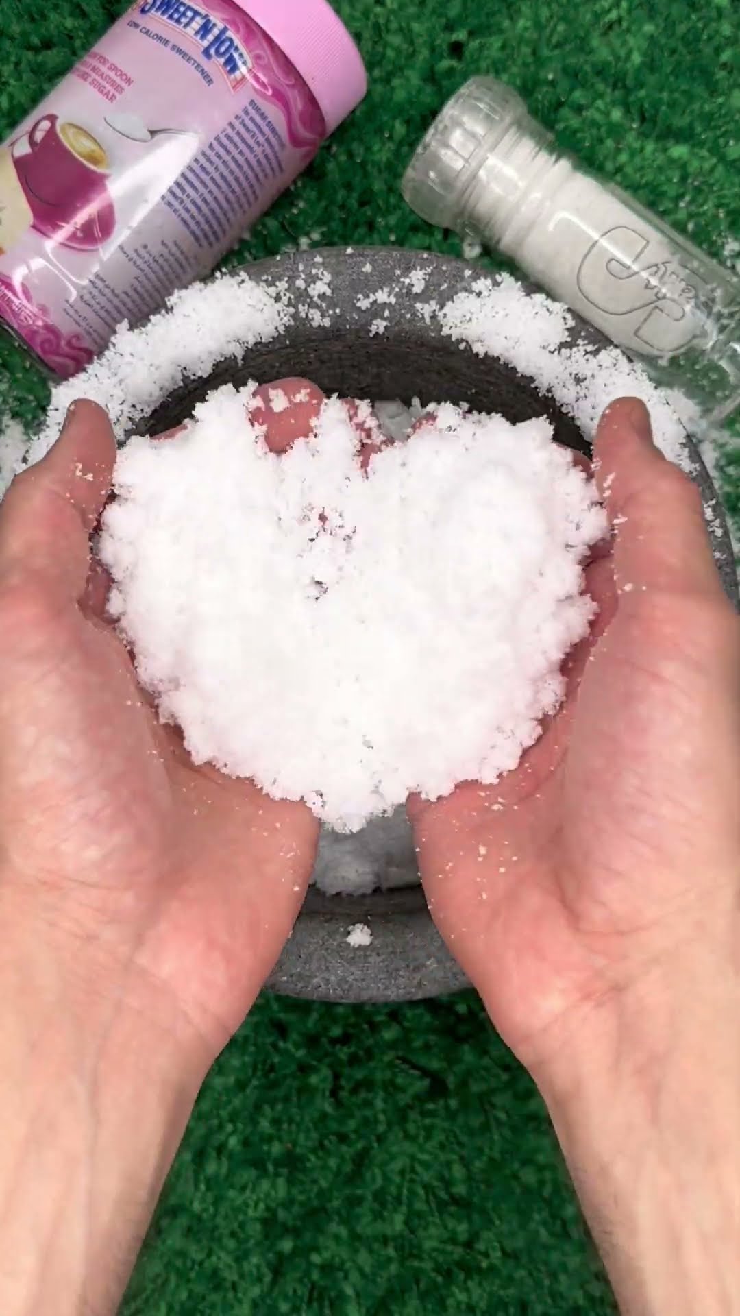 Crushing Salt with Sugar ? #crushing #asmr #satisfying #oddlysatisfying