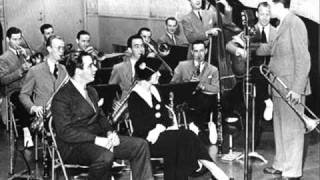 Vignette de la vidéo "Boogie Woogie - Glenn Miller & Tommy Dorsey"