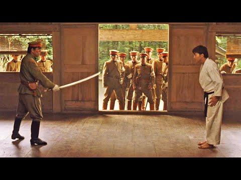 Japanese sword katana vs. karate black belt with Eng sub.