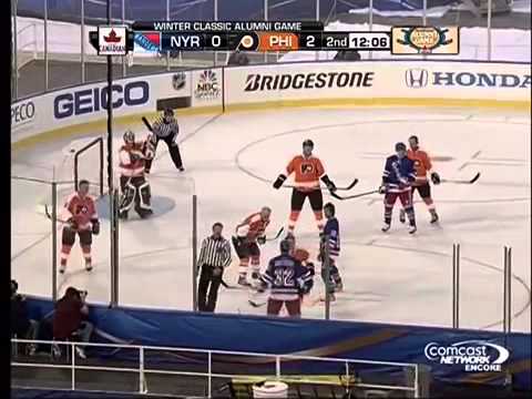 Flyers Greatest Moments: 2012 Winter Classic and Alumni Game